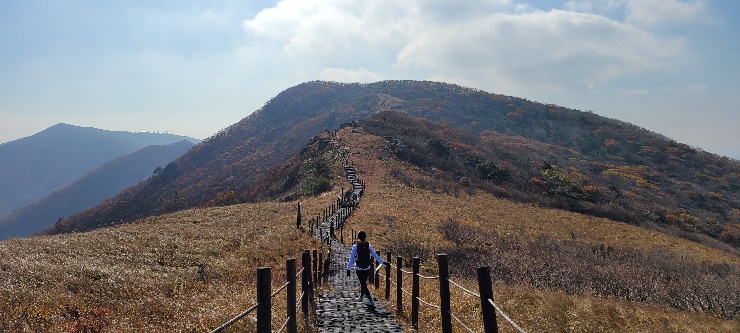 sobaeksan in fall